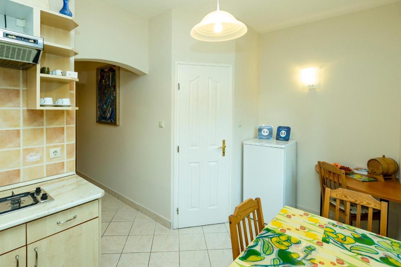 Nemes Apartman Eger Bagian luar foto