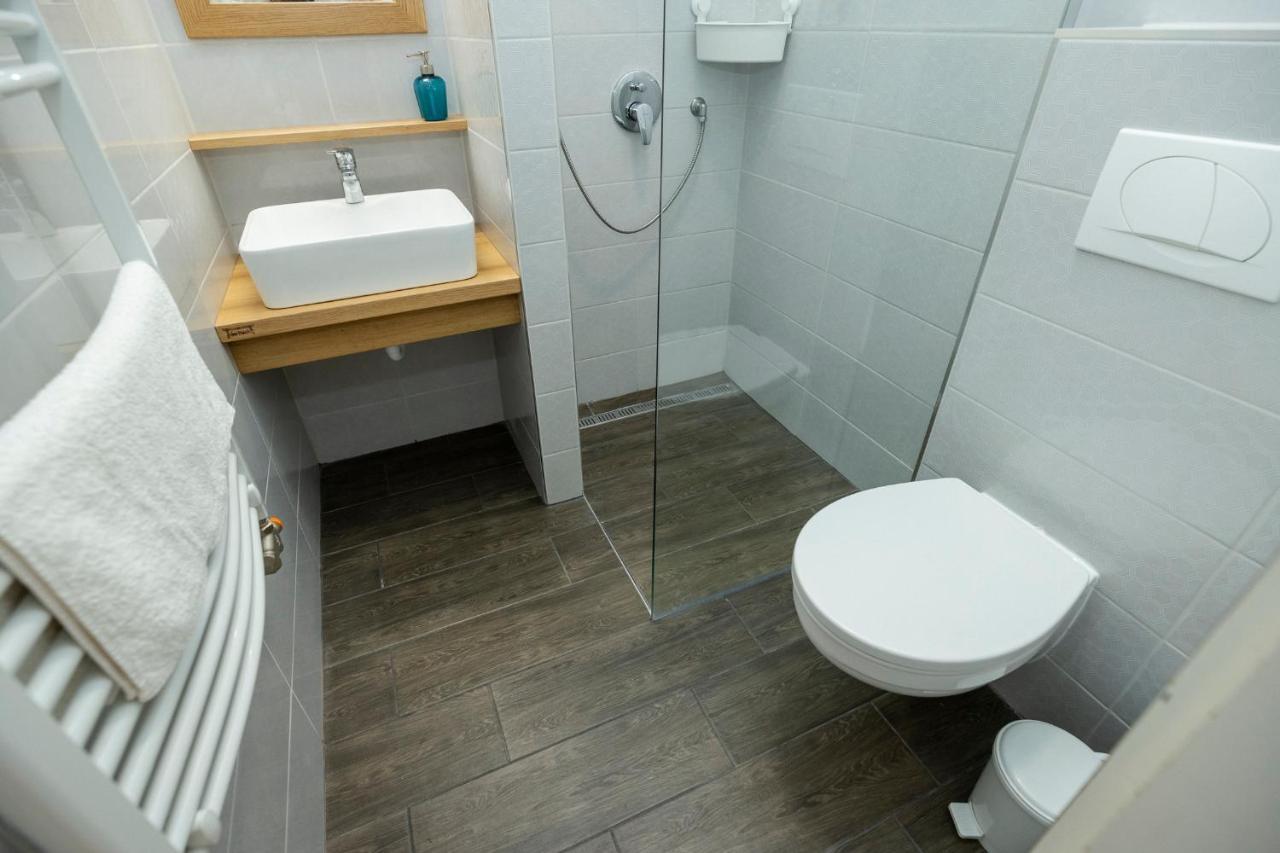Nemes Apartman Eger Bagian luar foto